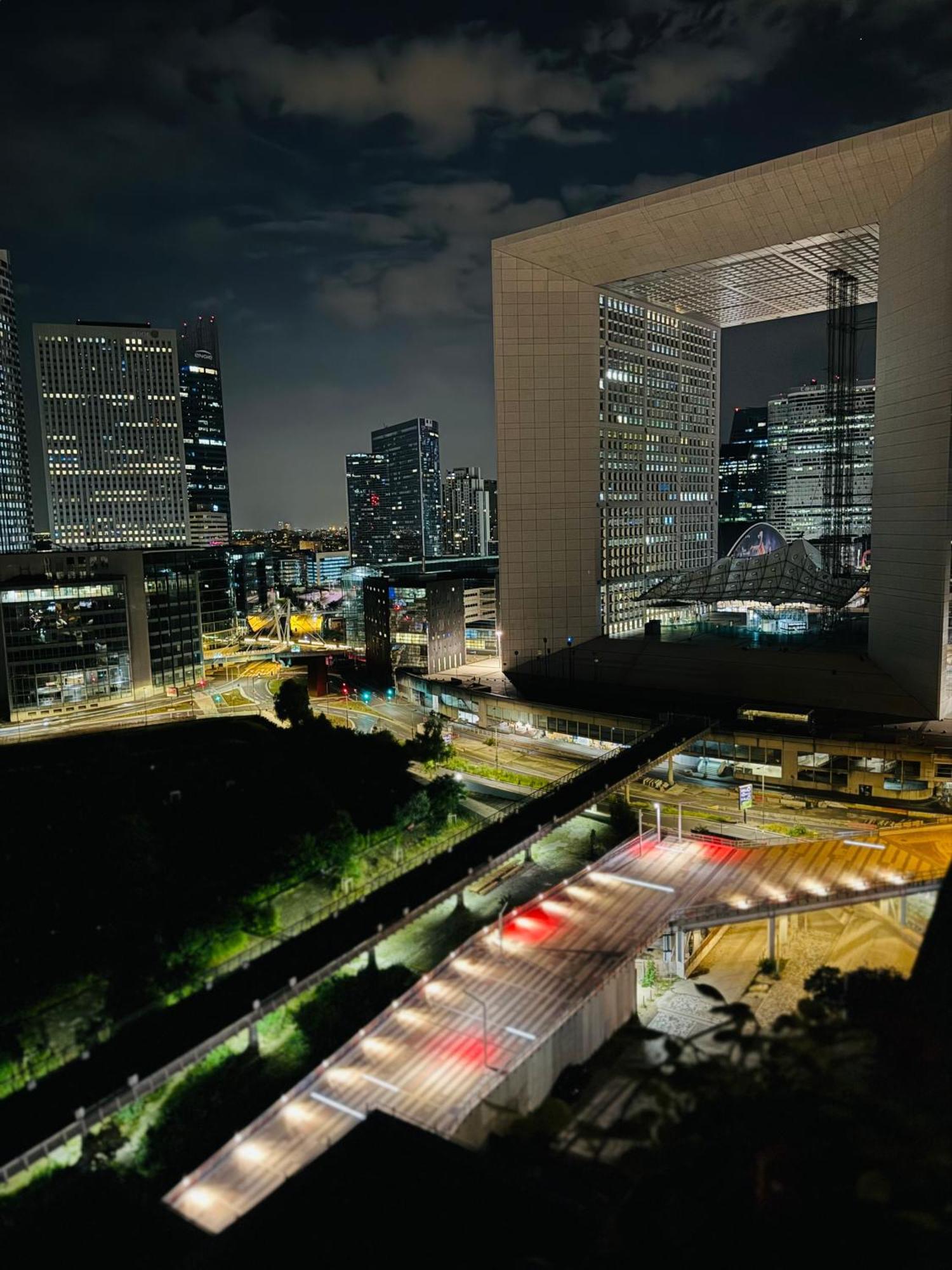 Luxury 2 Rooms Apartment With Balcony 皮托 外观 照片