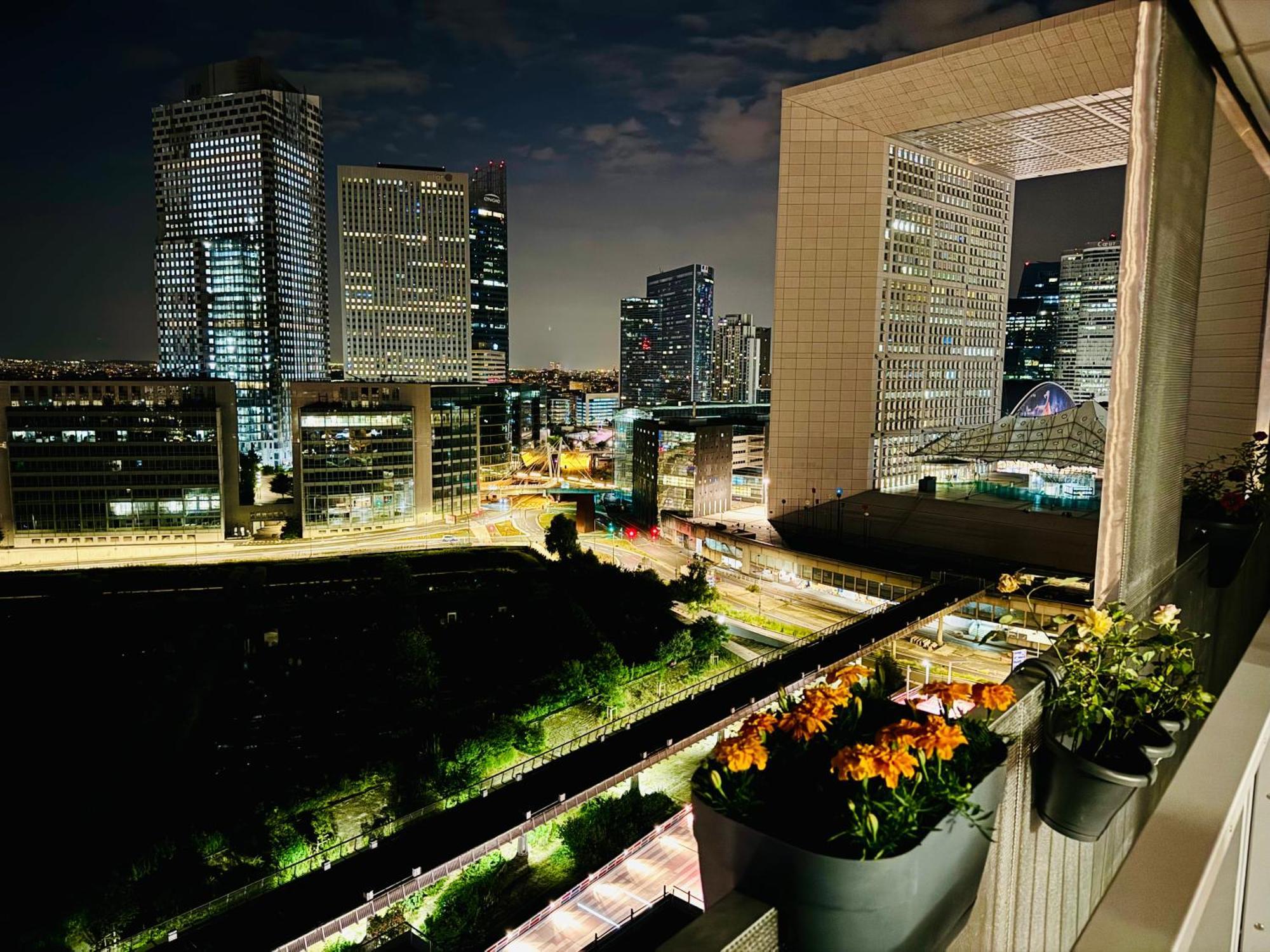 Luxury 2 Rooms Apartment With Balcony 皮托 外观 照片